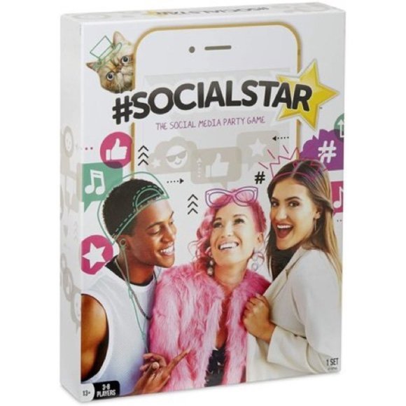 SocialStar Social Media Board Game - Picture 1 of 7